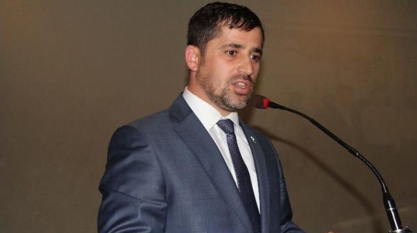 Ak Parti Hendek İl&ccedil;e Danışma Meclisi Ger&ccedil;ekleştirildi