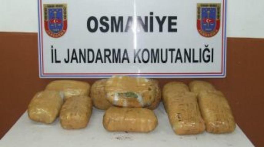 Osmaniye&rsquo;de 34 Kilogram Kubar Esrar Yakalandı