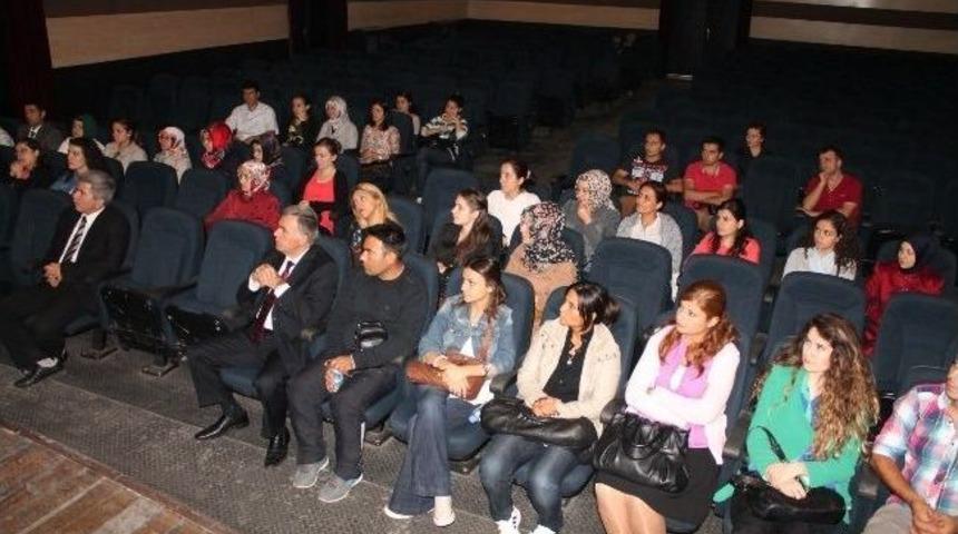 Aksoy, Stajyer &Ouml;ğretmenlere Buluştu