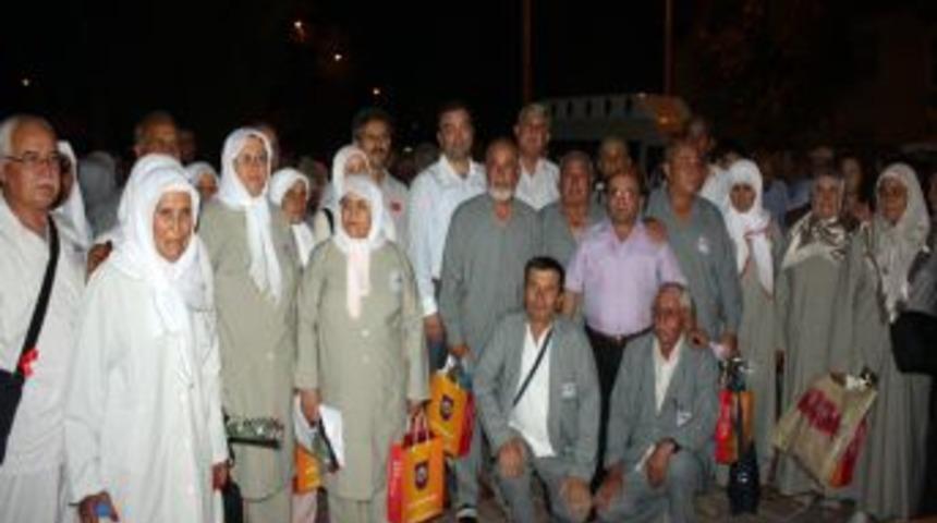 Silifkeli Hacılar Uğurlandı