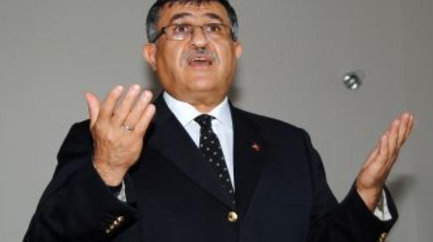 Din G&ouml;revlileri Evlilik Okulu Sertifikası Aldı