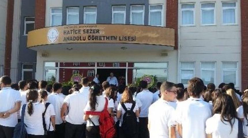 Başkan Recep Barut, &Ouml;ğrencileri Sevindirdi