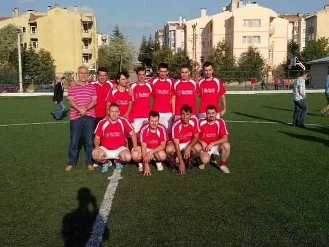 Fabrika &Ccedil;alışanlarından &Ouml;rnek Birliktelik 1