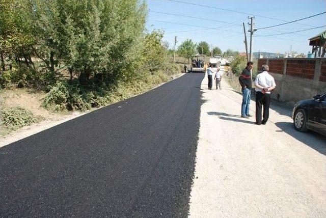 Çaycuma Da Yeşiltepe Ve Kadıoğlu’na Sıcak Asfalt Çalışmaları Başladı