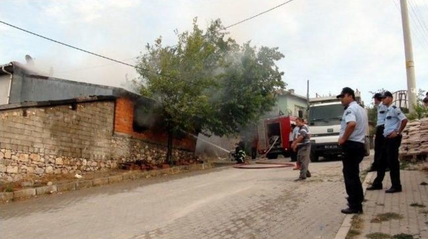 Bilecik'te Samanlık Yangını