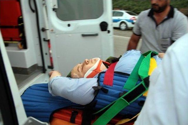 Samsun&rsquo;da Trafik Kazası: 3 Yaralı 1