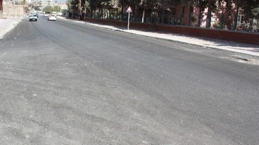 Asfaltlama &Ccedil;alışmaları Devam Ediyor