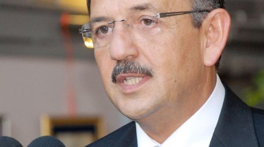 'K&uuml;lt&uuml;r Ve Sanatla Ta&ccedil;landırılmayan Şehir Kocaman Huzurevi Olur'