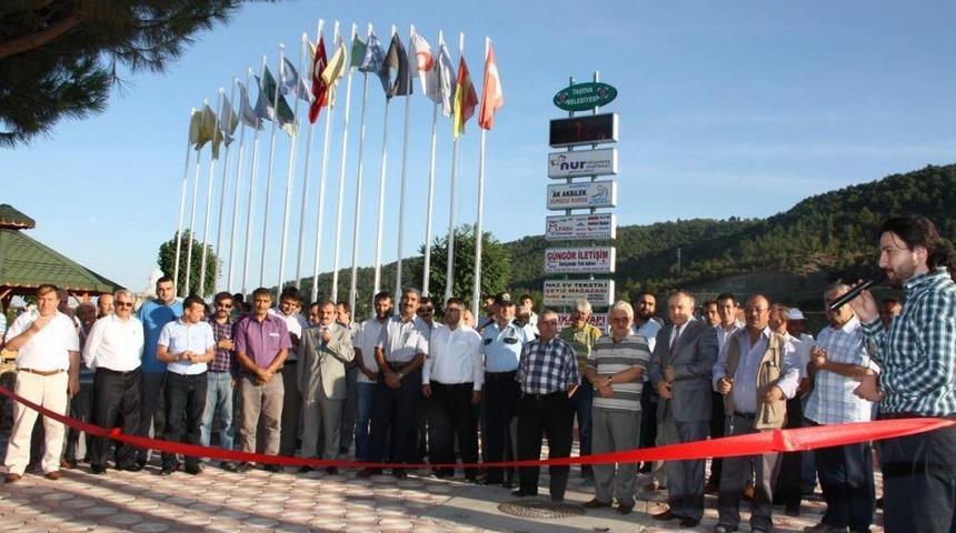 Taşova&rsquo;da Yeni Yapılan Y&uuml;r&uuml;y&uuml;ş Yoluna Muhsin Yazıcıoğlu Adı Verildi