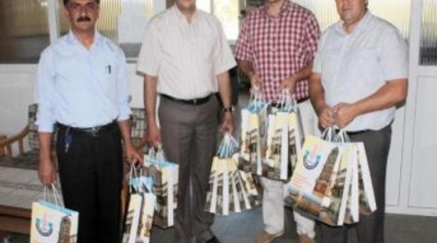 Yenişehir Belediyesi Kırtasiye Yardımlarına Başladı