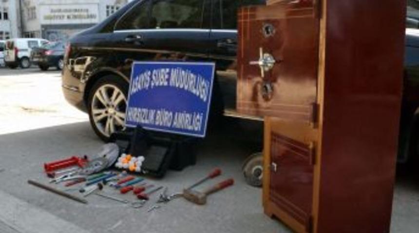 Hırsızlık &Ccedil;etesi &Ccedil;&ouml;kertildi