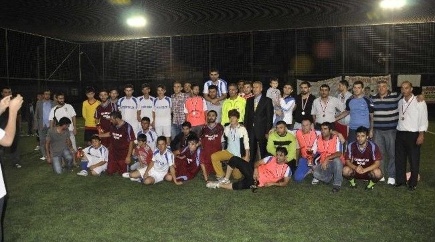 Karaağa&ccedil;&rsquo;ta Şampiyon Bereketspor