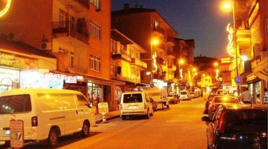 İzmit Kuru&ccedil;eşme Işıl Işıl