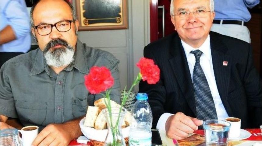 Altınay: Katlı Otopark Ve &Ouml;zel İdare Binasını Yıkacağız