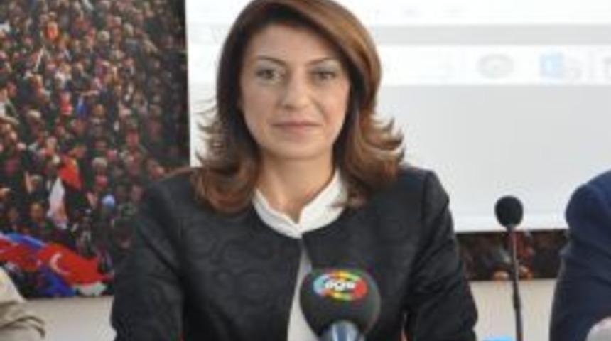 İzmir&rsquo;e Yapılacak Dev Sağlık Kamp&uuml;s&uuml; Tanıtıldı