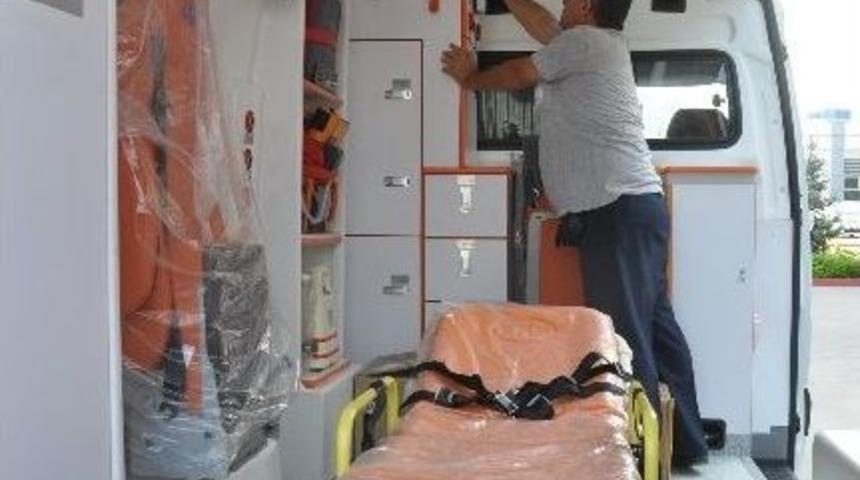 Kartepe'ye Modern Ambulans