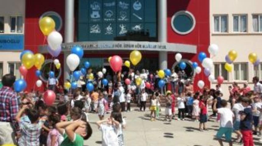 Balonlar Barış İ&ccedil;in Havalandı