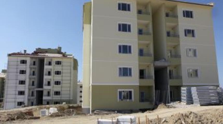 Orta Hasarlı Bina Sahipleri I&ccedil;in Yapılan Konutlar Y&uuml;kseliyor