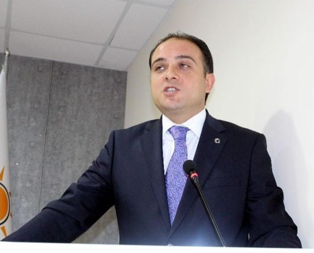 Manisa'da Berk Mersinli Yunus Emre Aday Adayı Oldu