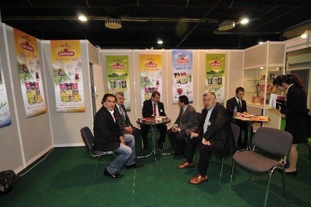 &Ccedil;aykur&rsquo;un G&ouml;z&uuml; Rusya&rsquo;nın &Ccedil;ay Pazarında 1