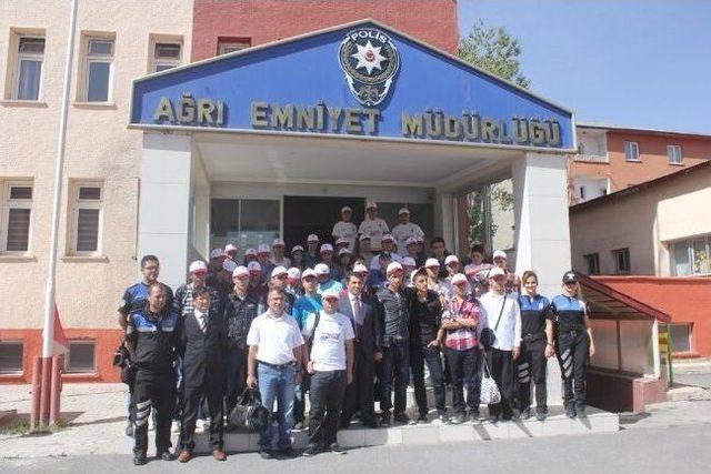 Ağrılı Öğrenciler Çanakkale Gezisine Çıktı