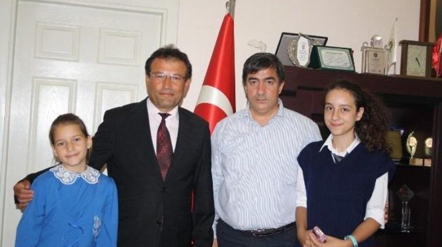 &Ouml;ğrencilerden Başkan Yılmaz&rsquo;a Ziyaret