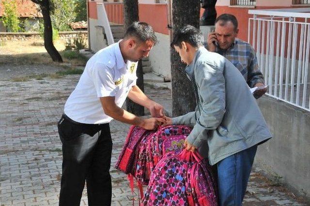 Akşehir Belediyesi’nden Eğitim Yardımı 1