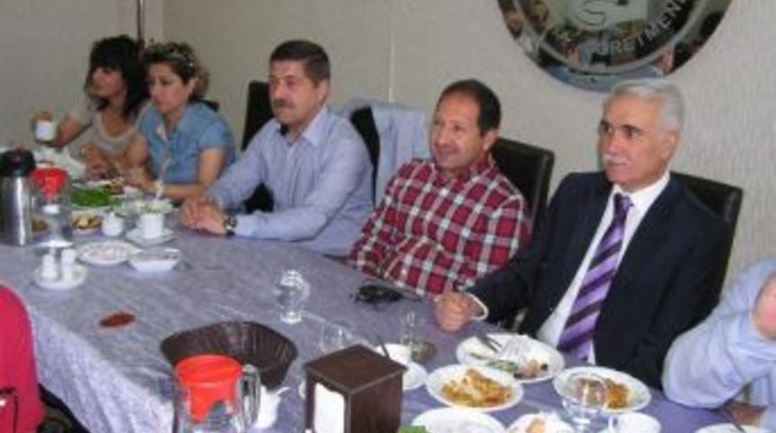 Ak Parti Malatya Milletvekili Faruk &Ouml;z: