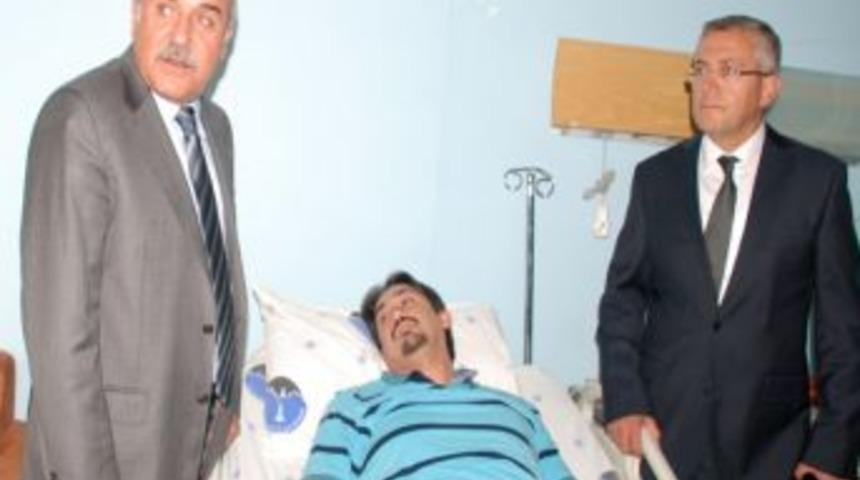 Şırnak Valisi İpek, Olaylarda Yaralanan Polis Memurunu Ziyaret Etti