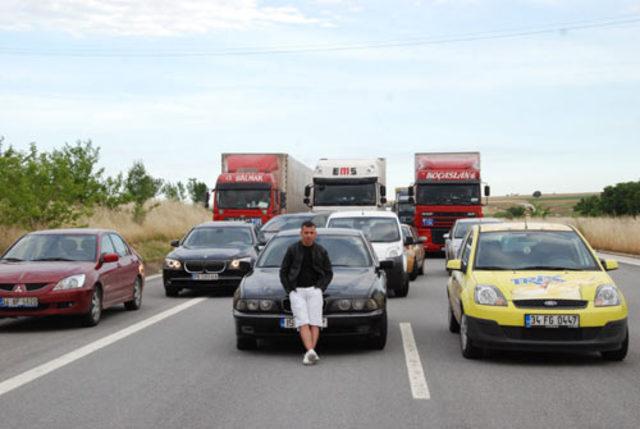 1 TIR 5 Mercedes kül oldu! 5