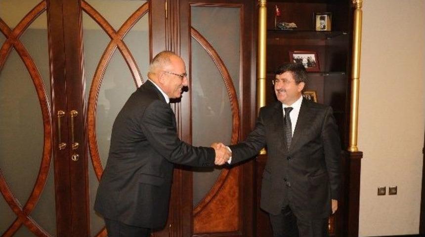 Tesob Başkanı Kara&rsquo;dan Vali &Ouml;z&rsquo;e Ziyaret