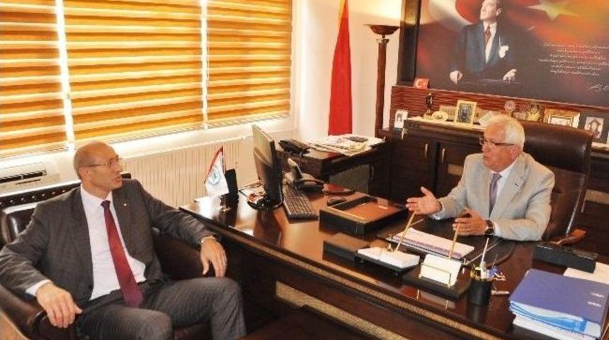 Erdemir Genel M&uuml;d&uuml;r&uuml; Orhan, Başkan Posbıyık&rsquo;ı Ziyaret Etti