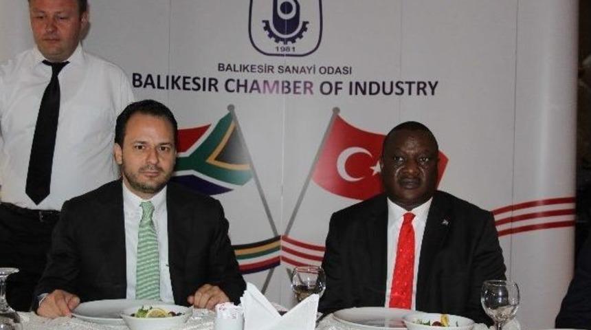 G&uuml;ney Afrika T&uuml;rkiye B&uuml;y&uuml;kel&ccedil;isi Khumalo Balıkesir'de