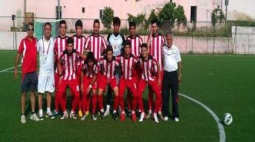 Yıldızg&uuml;c&uuml; Gen&ccedil;lerle Hazırlanıyor