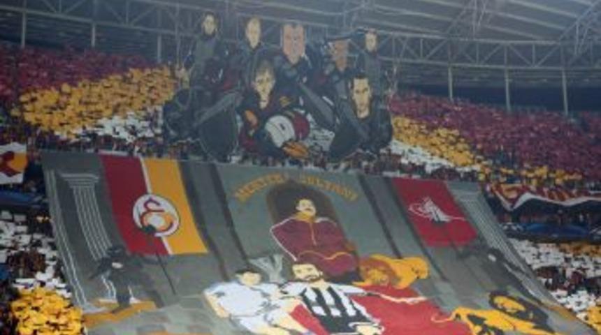 T&uuml;rk Telekom Arena'da Koreografi Şovu