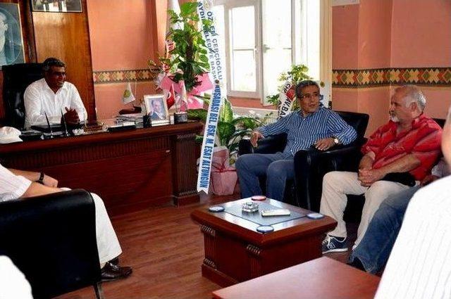 Acarlar Başkanı Şimşek Chp&rsquo;li G&uuml;m&uuml;ş&rsquo;&uuml; Ağırladı 2