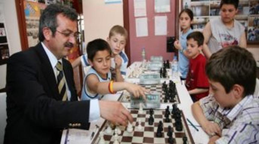 Satran&ccedil; Ustaları Gebze'de Buluşacak