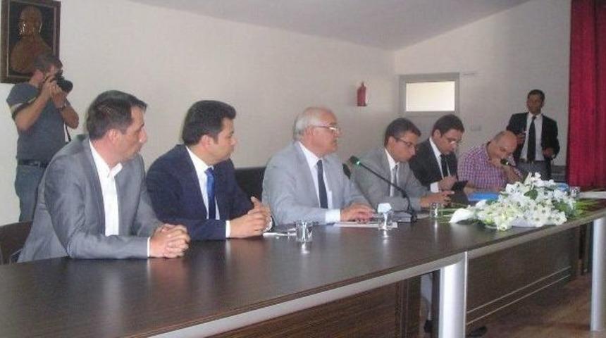 Milletvekili Mehmet Erdoğan, Yavuzeli&rsquo;ni Ziaret Etti