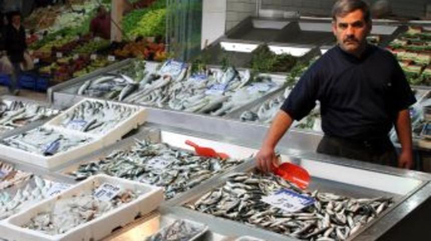 Sivas&rsquo;ta Ucuz Hamsiye Rağbet Var