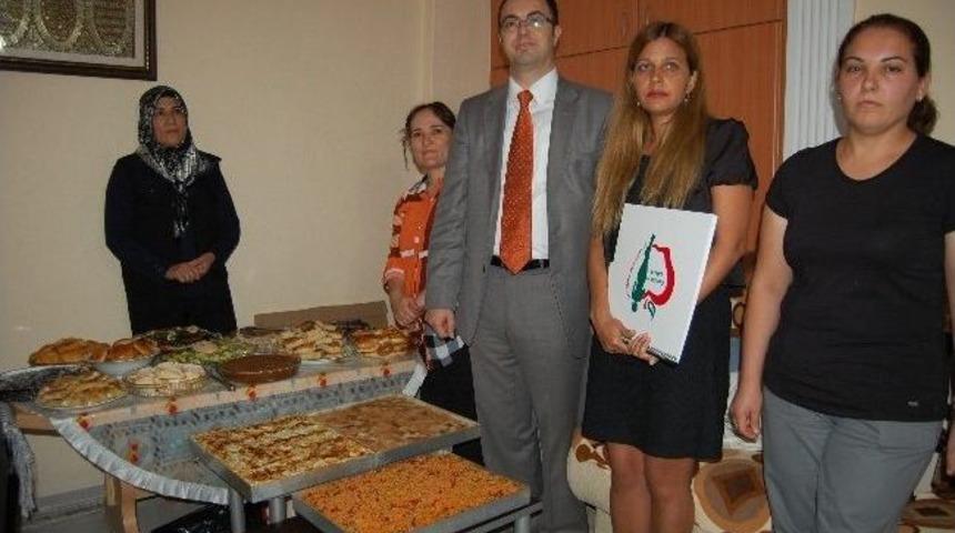 "sağlıklı Altın G&uuml;n&uuml;&rdquo; Tarifleriyle Obeziteye Son