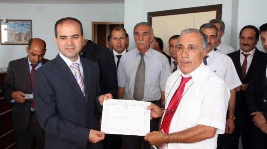 Ahlat Tapu M&uuml;d&uuml;rl&uuml;ğ&uuml; Iso 9000 Ve 9001 Belgesi Aldı