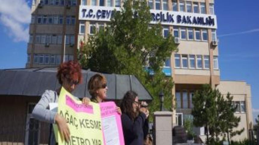 Başbakan Erdoğan&rsquo;ın 2 Eylemci Kadını G&ouml;rmemesi I&ccedil;in Yoğun &Ccedil;aba Harcandı