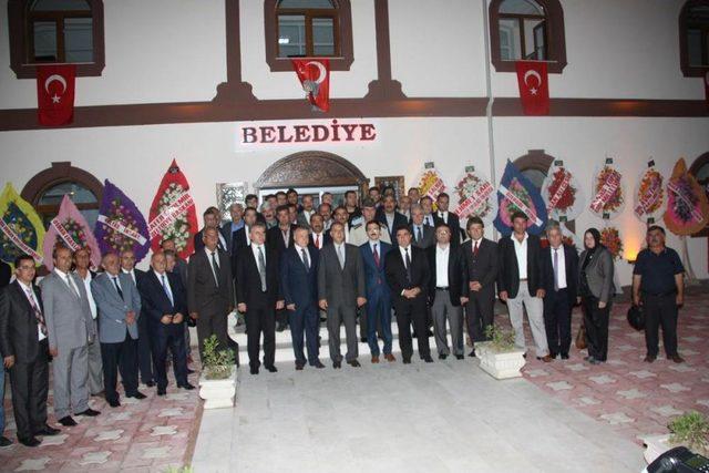 Taşova Belediyesi Yeni Hizmet Binası Hizmete Açıldı