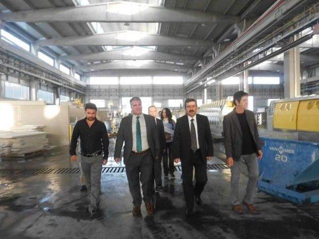 Vali Doğan, Van Mermer Fabrikasında İncelemelerde Bulundu 1
