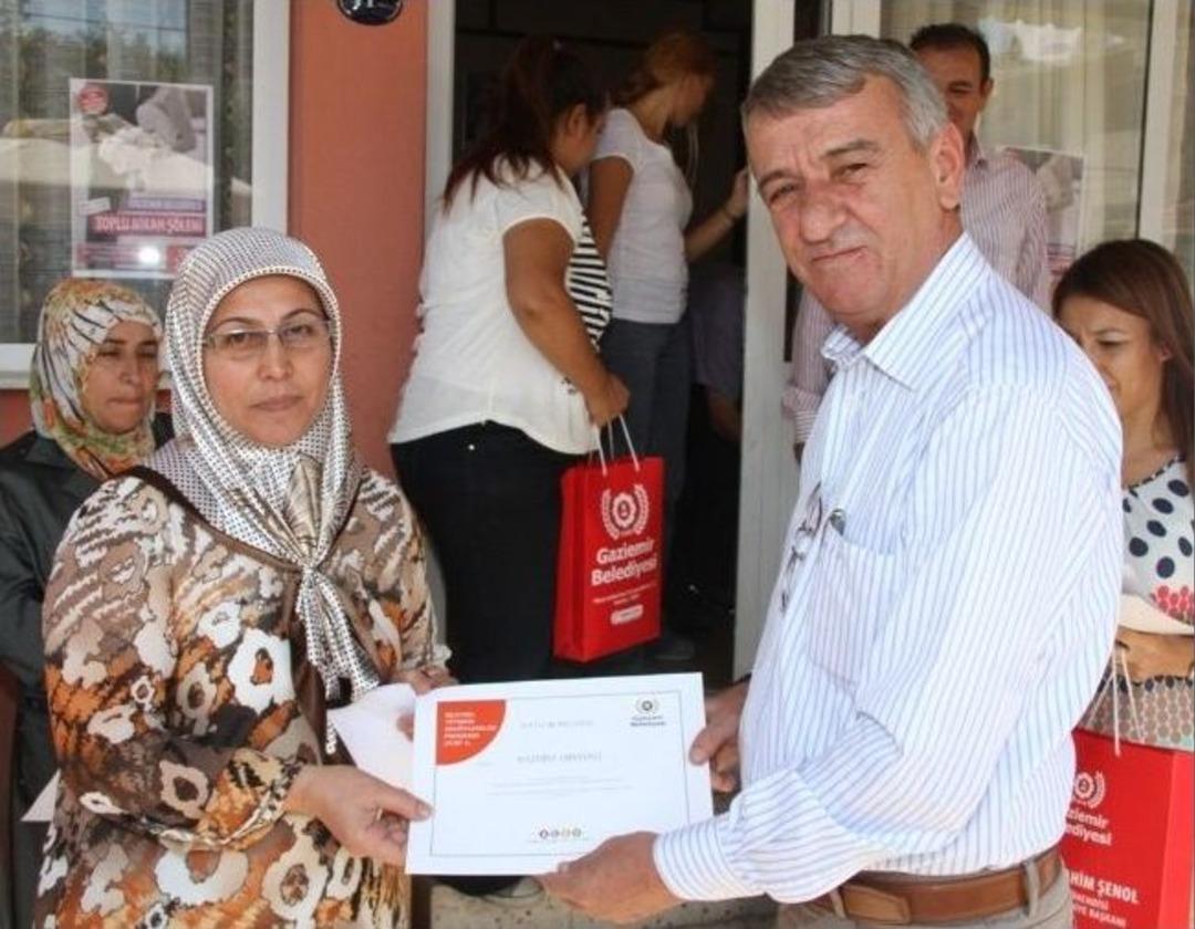 Gaziemir'de "bir Sevdadır Okumak"