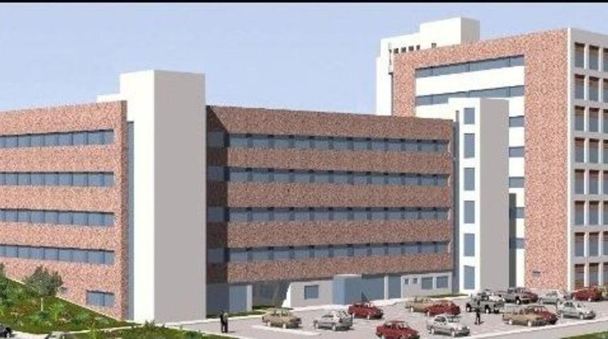 Soma'nın Yeni Hastanesi B&ouml;lgeye Şimdiden Canlılık Getirdi