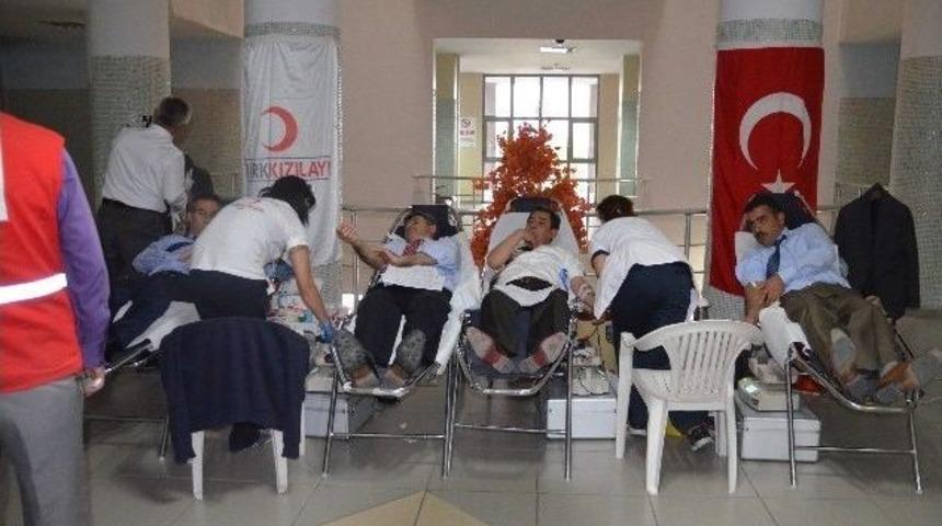 Erzurum Adliyesinden Kızılay&rsquo;a Kan Bağışı