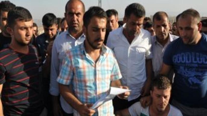 Silopi&rsquo;de 400 Iş&ccedil;i Iş Bırakma Eylemi Başlattı