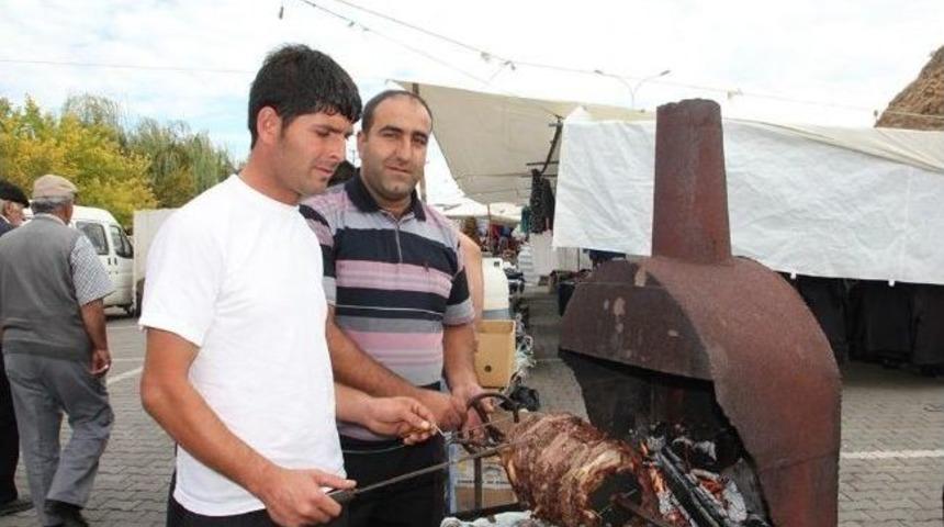 Oltu Cağ Kebabı Artık Halk Pazarında