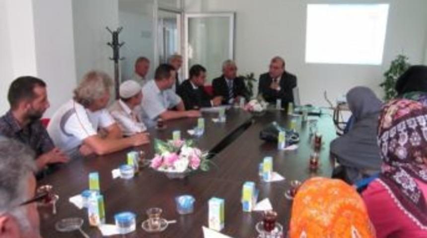 Kaynaşlı&rsquo;da Heyelan B&ouml;lgesinde Oturlara Kentsel D&ouml;n&uuml;ş&uuml;m Anlatıldı